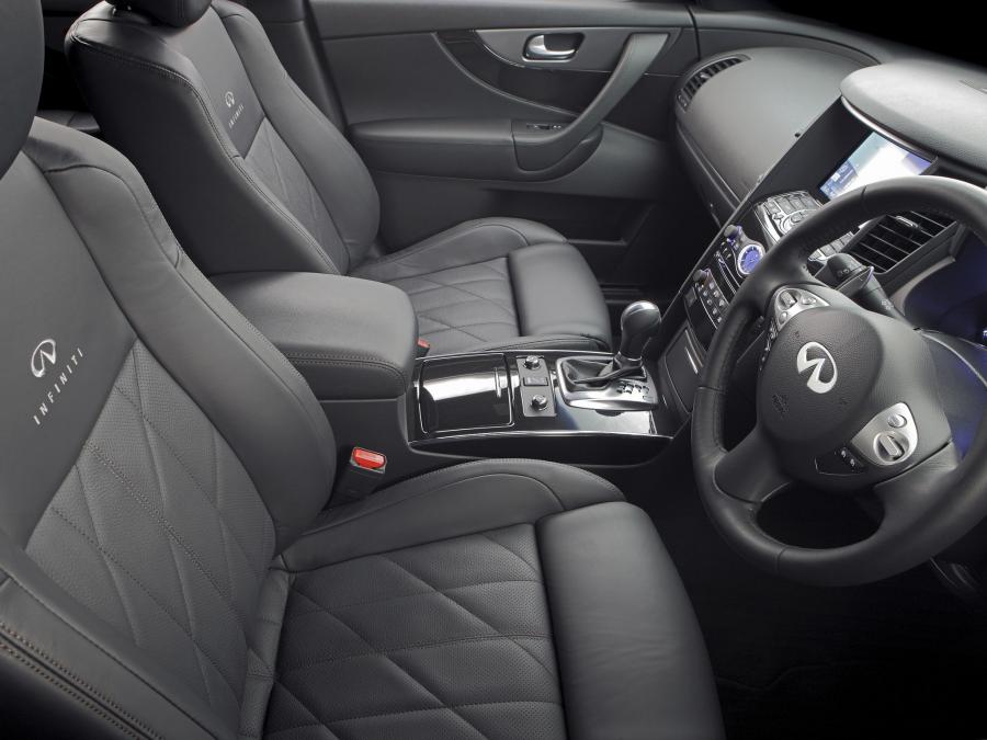  Infiniti FX30d S 2012 года  (AU) (фото 2 из 17)